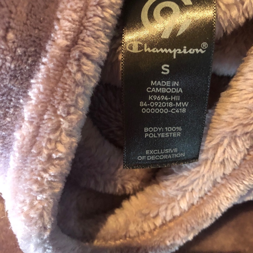 C9 Pullover - Picture 3 of 3